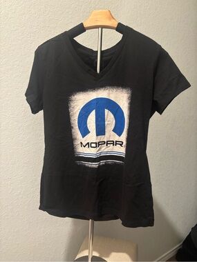 JH Design Mopar Logo Graphic T Shirt Distressed Racing Automotive Tee Women’s M